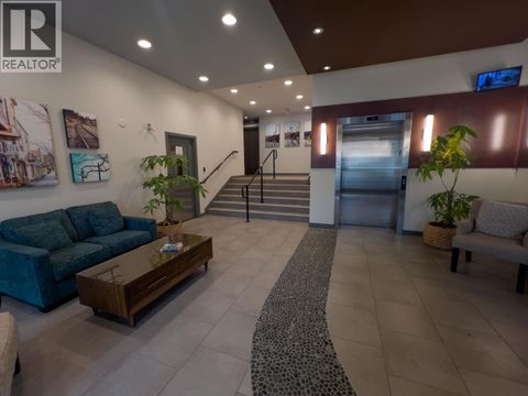 102 101 MORRISSEY ROAD Port Moody BC V3H0E6