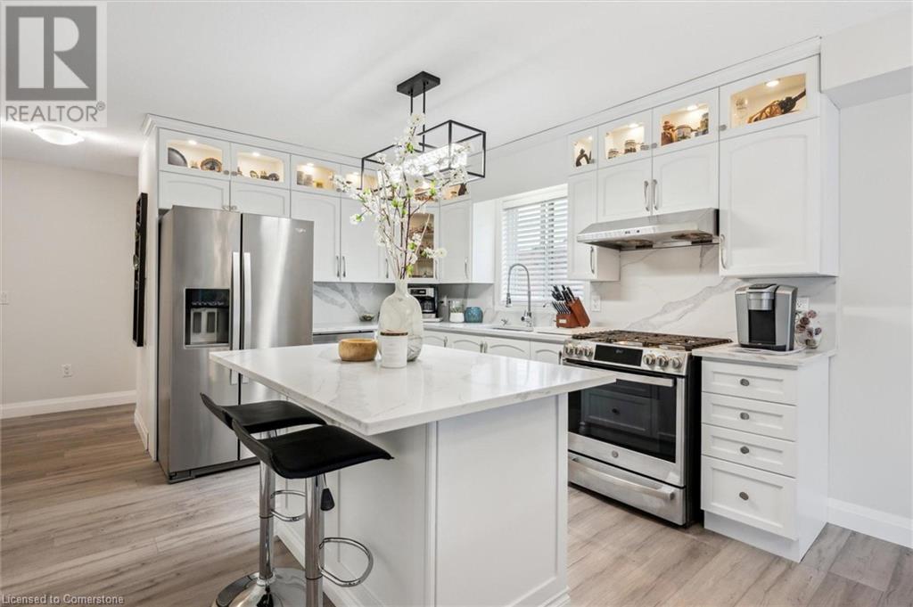3 PINE RIDGE Drive