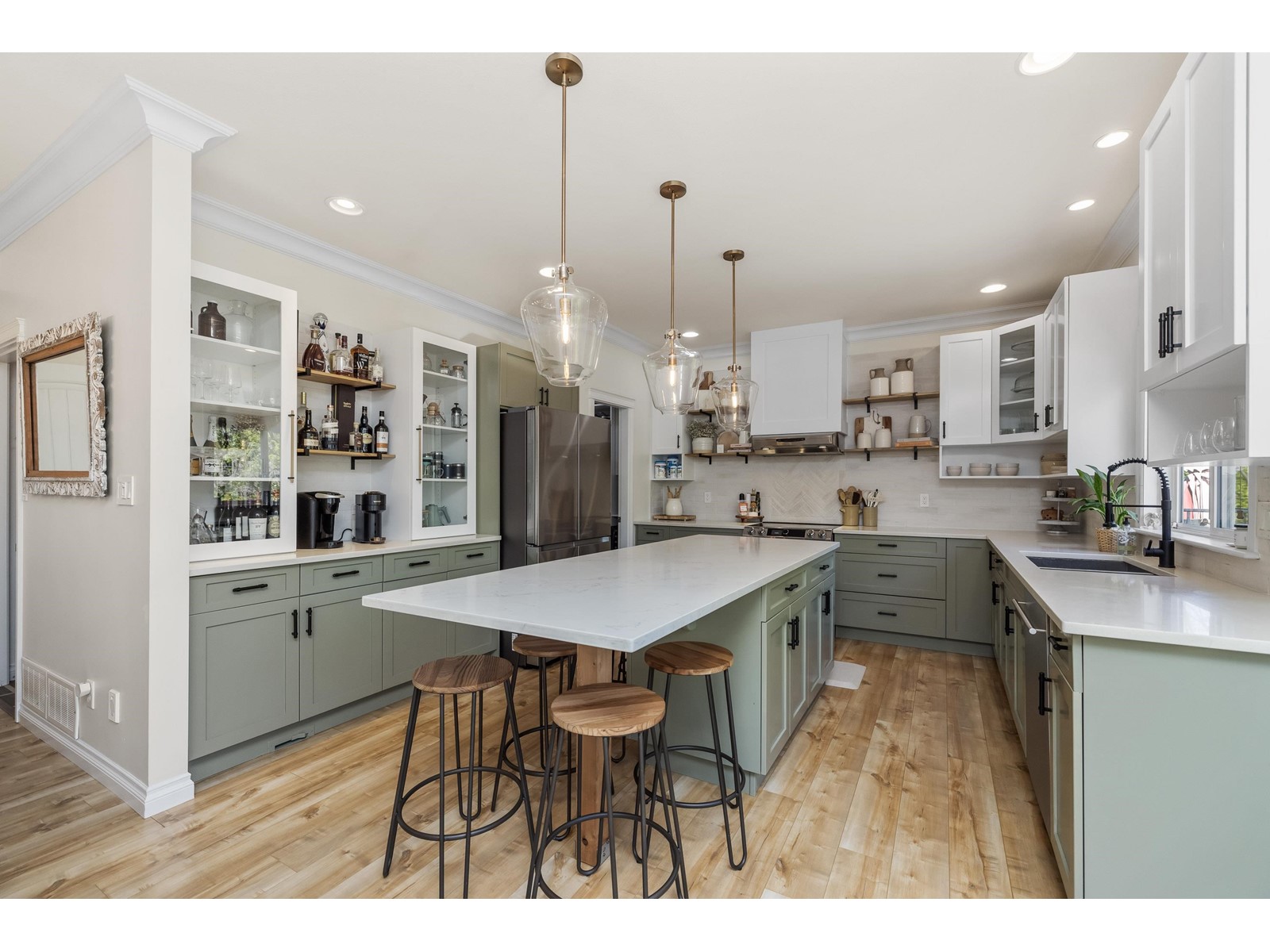 3958 CAVES COURT