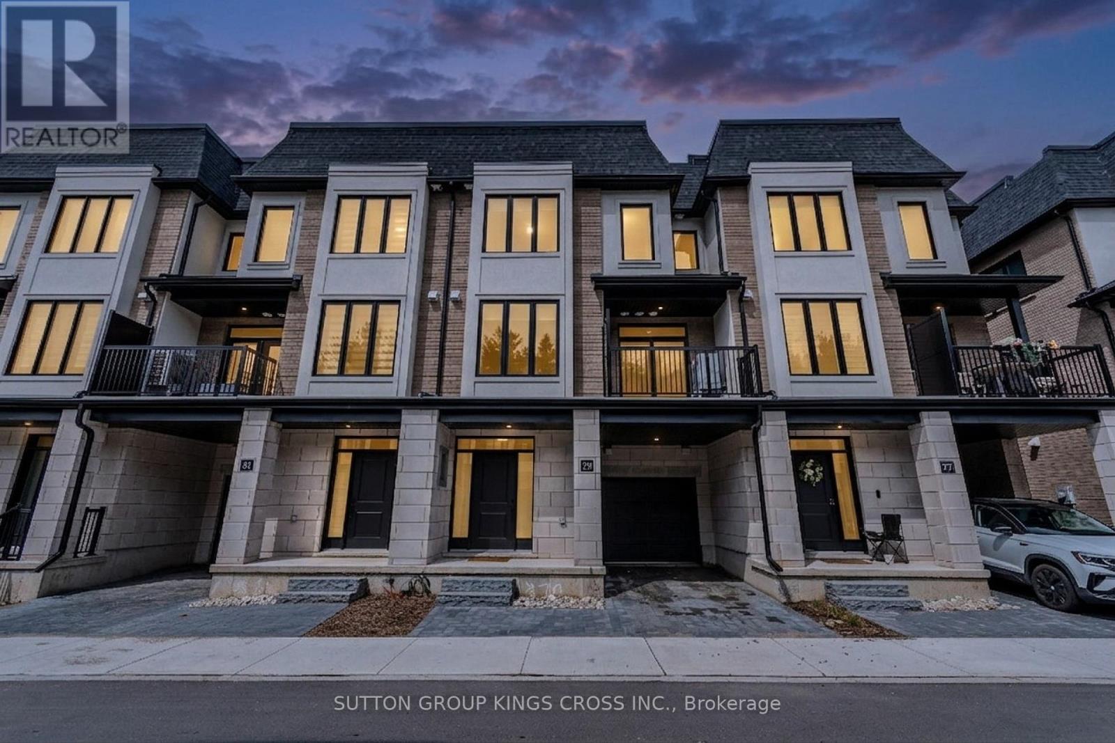 79 - 143 ELGIN STREET N