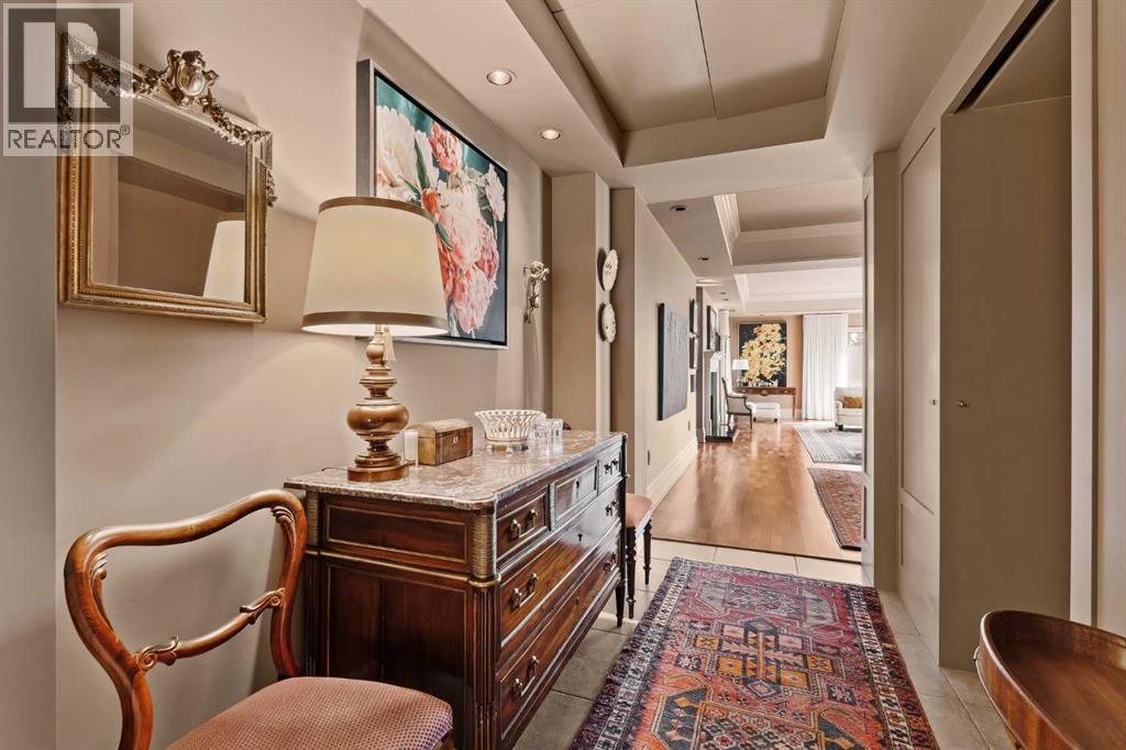 3S, 222 Eagle Ridge Drive SW