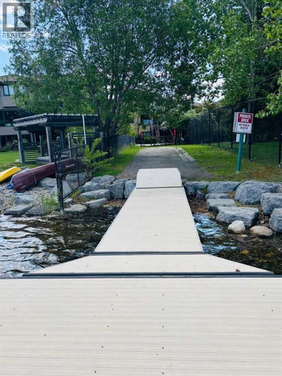 5 Mckenzie Lake Point SE