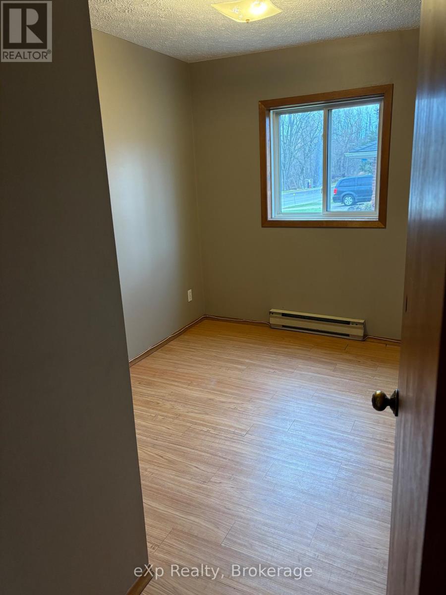 1 - 28 ABSALOM STREET W