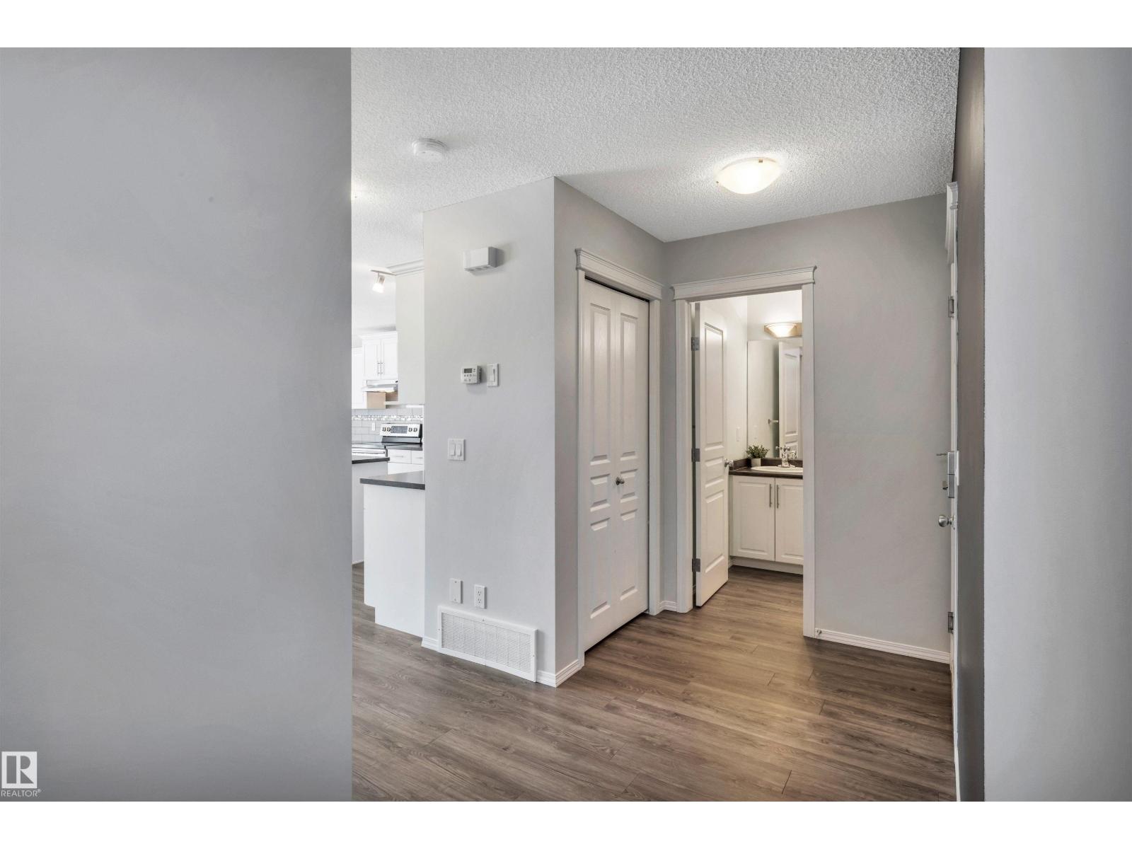 3445 ABBOTT WY SW