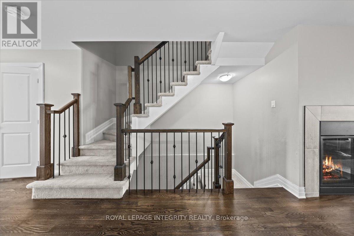 154 WOODHURST CRESCENT