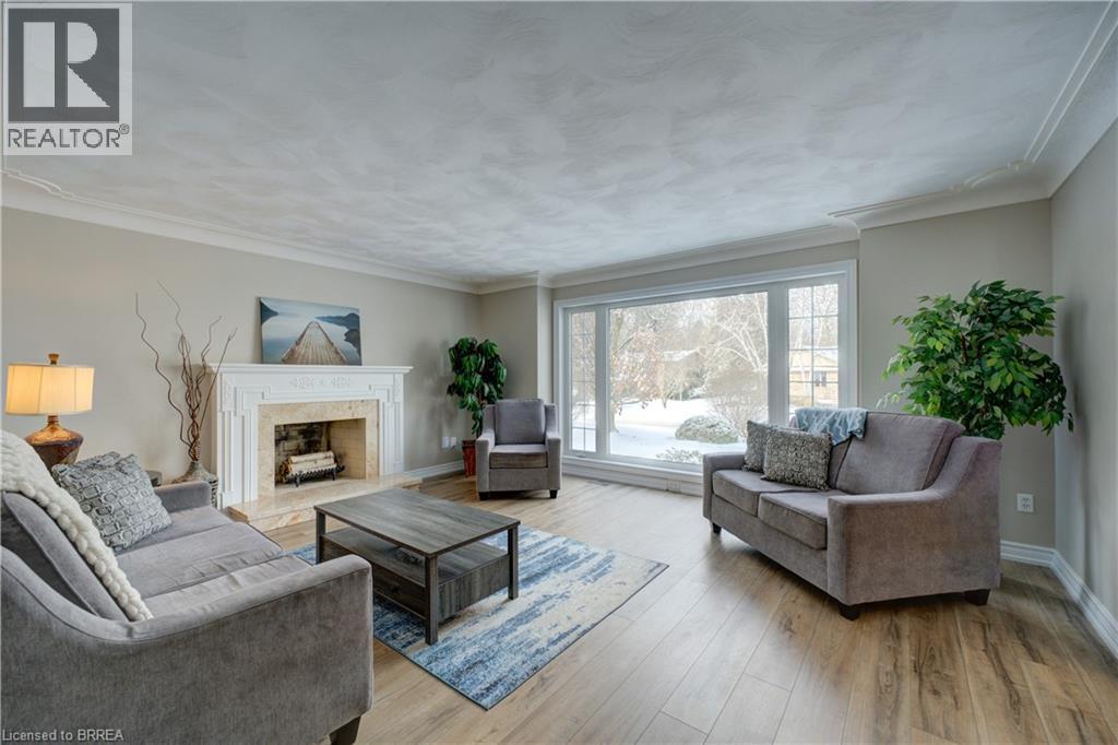 9 SCARFE Gardens