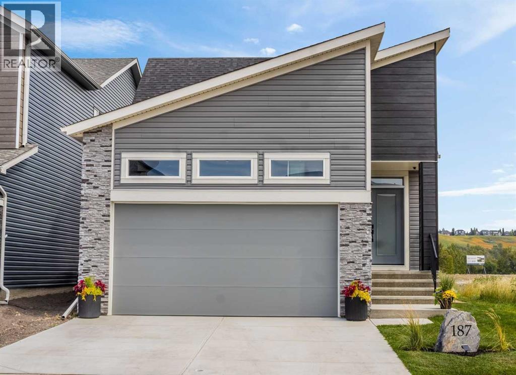 187 Wolf Hollow Manor SE