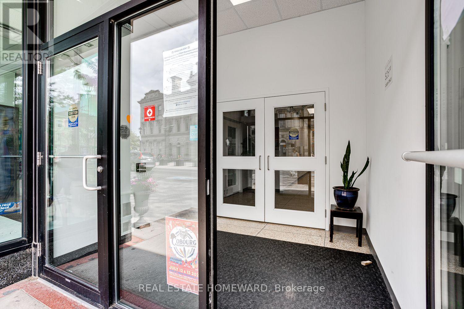 52 KING STREET W
