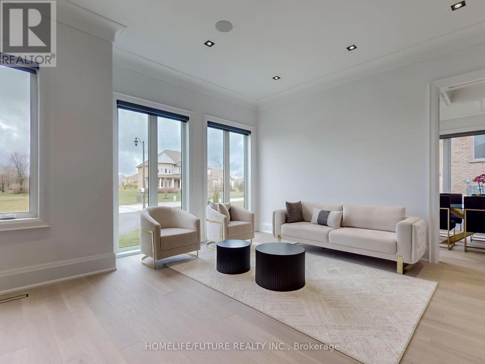 9 PLEASANT VALLEY DRIVE