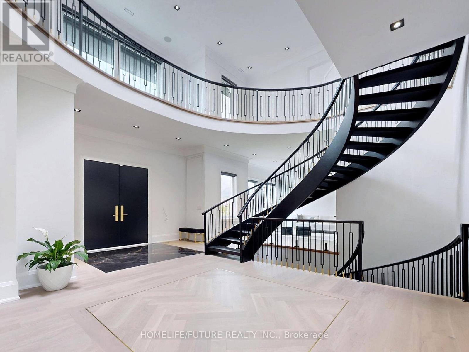 9 PLEASANT VALLEY DRIVE