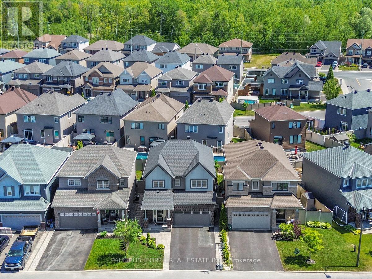 253 ENCLAVE WALK