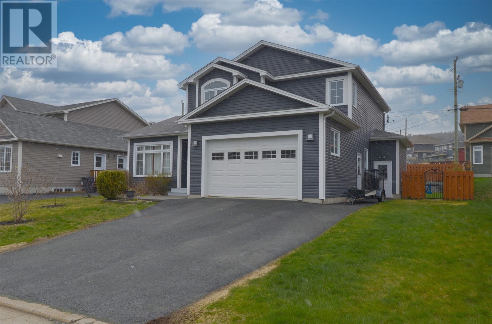 26 Atlantica Drive