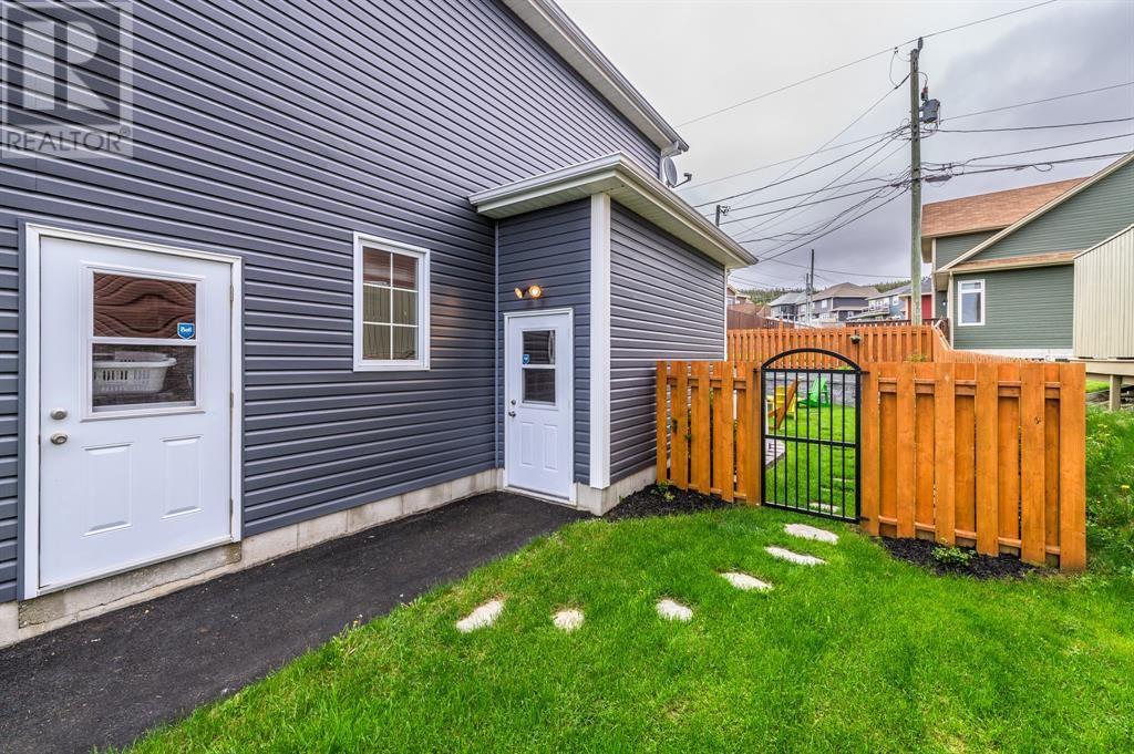 26 Atlantica Drive
