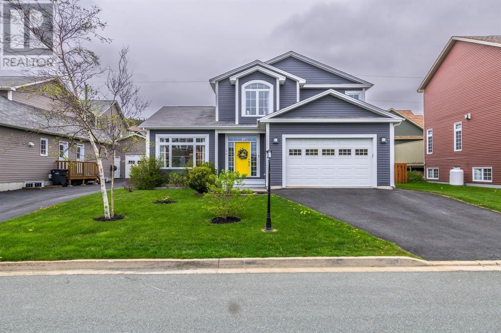 26 Atlantica Drive