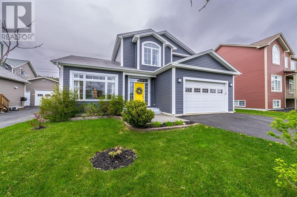 26 Atlantica Drive