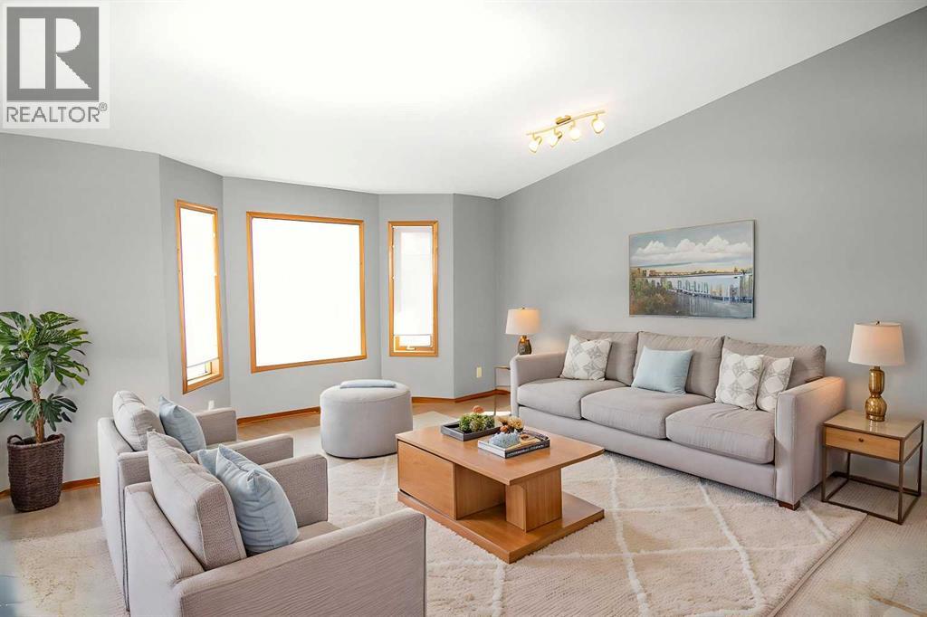 18 West Murphy Place