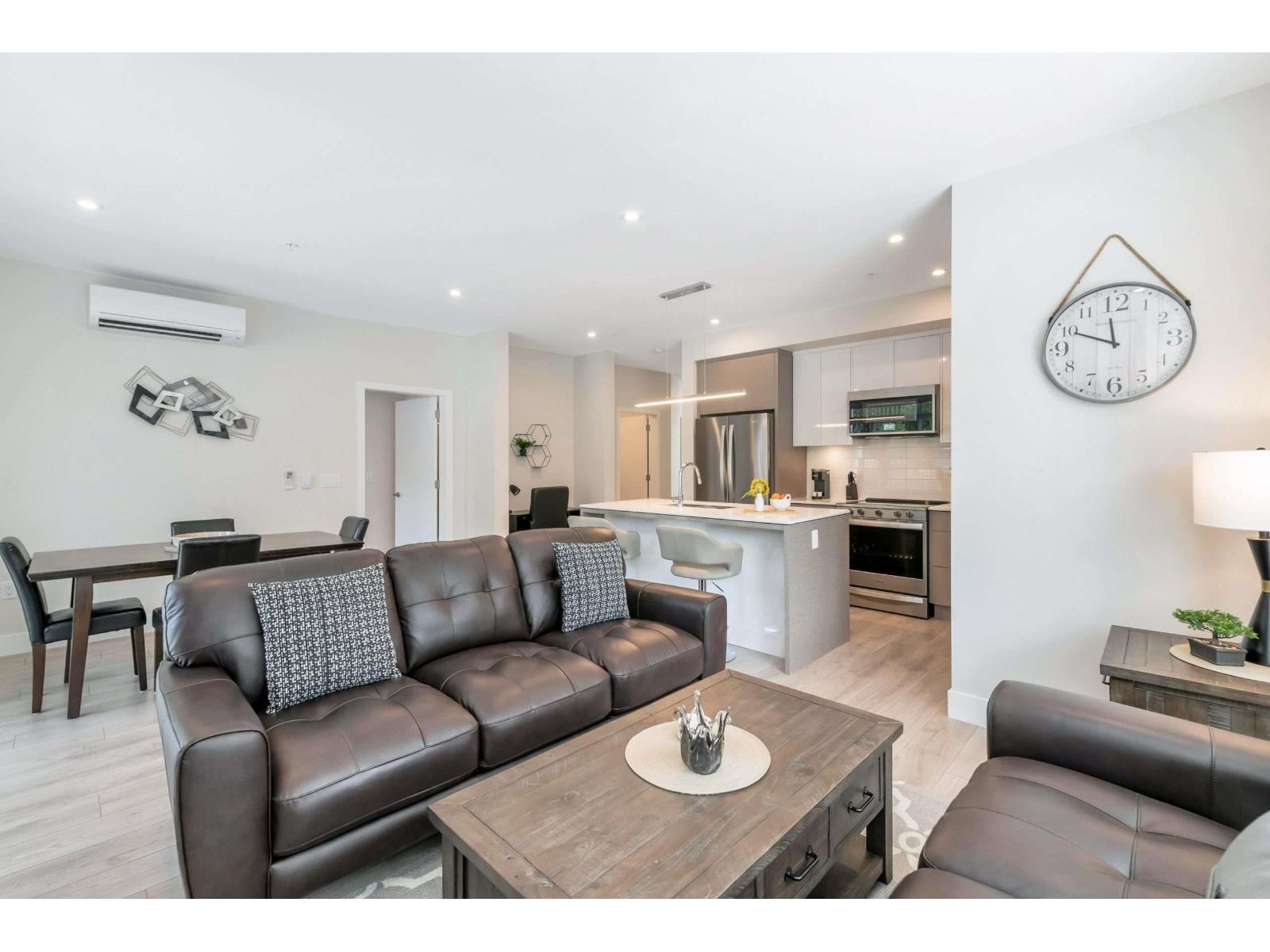 101 45500 MARKET WAY|Garrison Crossing