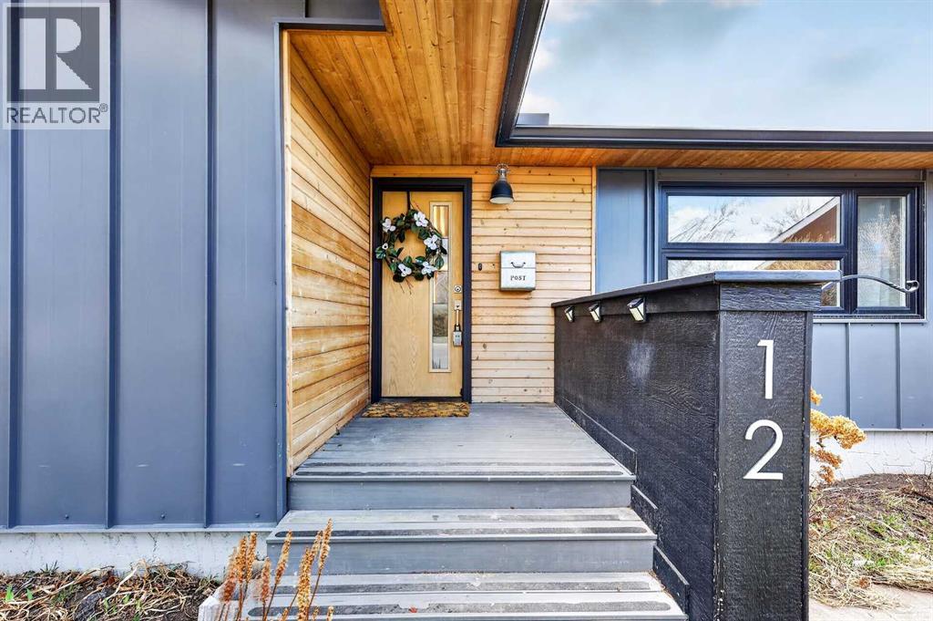 12 Glacier Drive SW