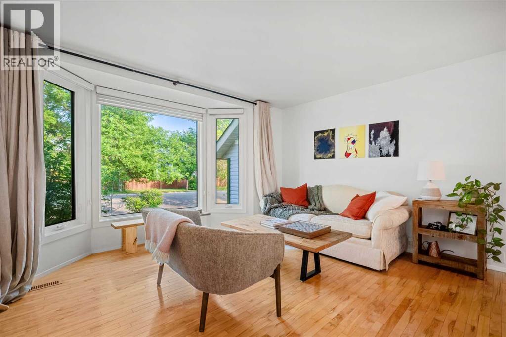 148 Woodridge Drive SW
