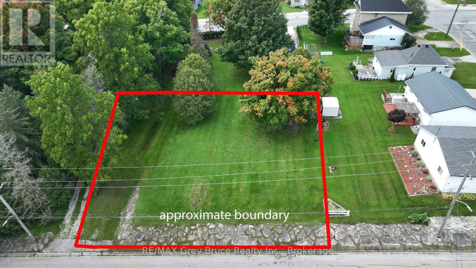 PT LOT 2 2ND AVENUE