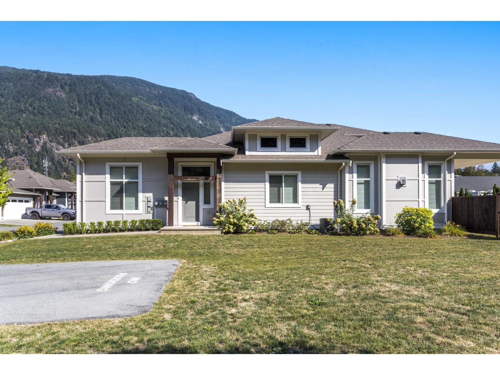 33 628 MCCOMBS DRIVE|Harrison Hot Springs