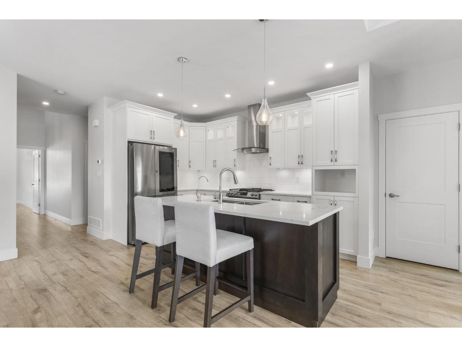 33 628 MCCOMBS DRIVE|Harrison Hot Springs