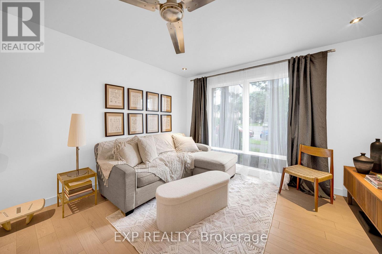 4 - 21 MIDLAND CRESCENT