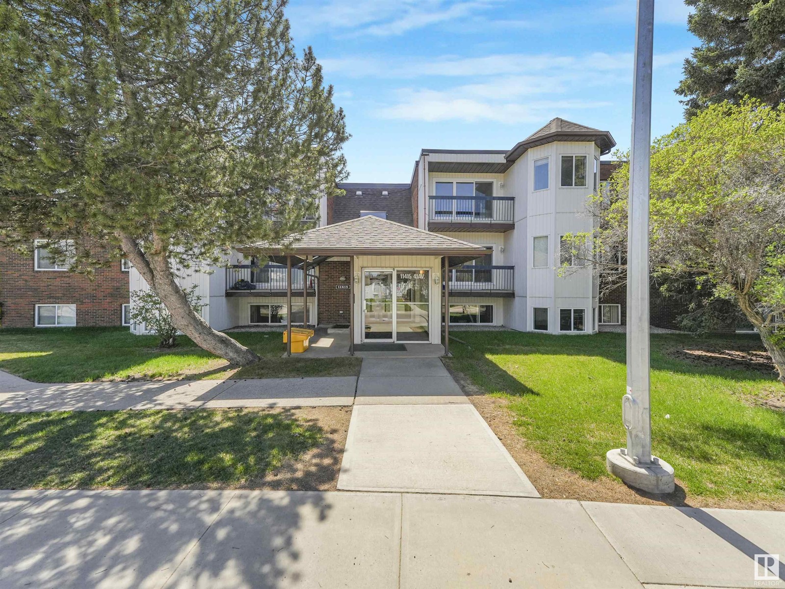 #204 11415 41 AV NW