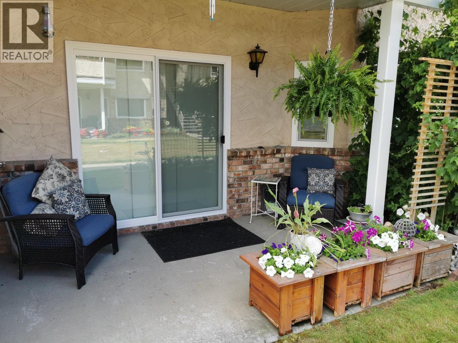 13620 Victoria Road N Unit# 11