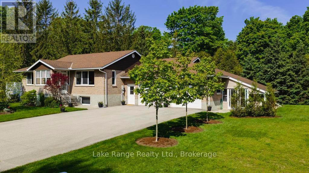 201 SHADYWOOD CRESCENT