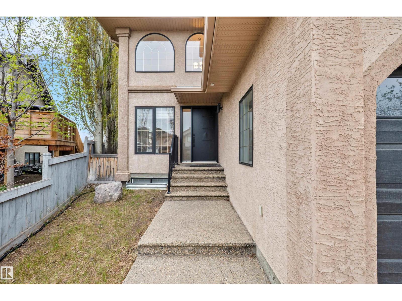 10656 181 AV NW