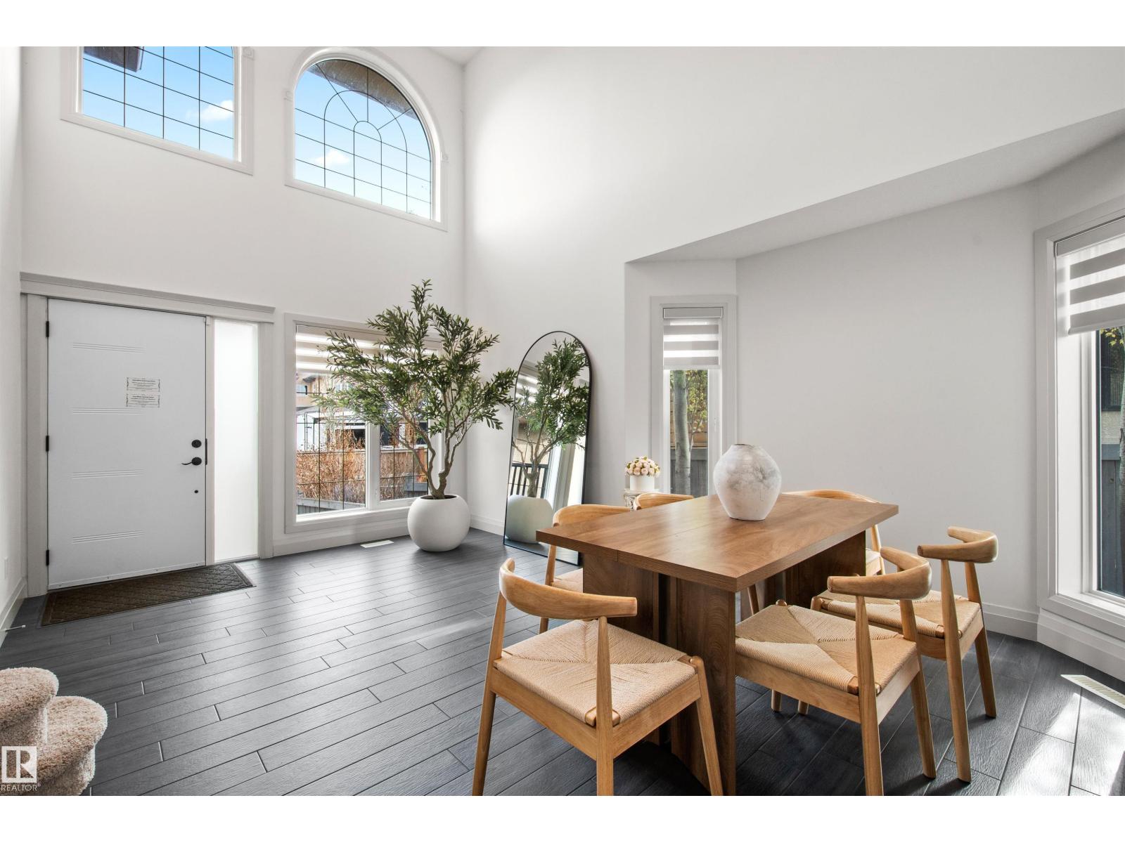 10656 181 AV NW