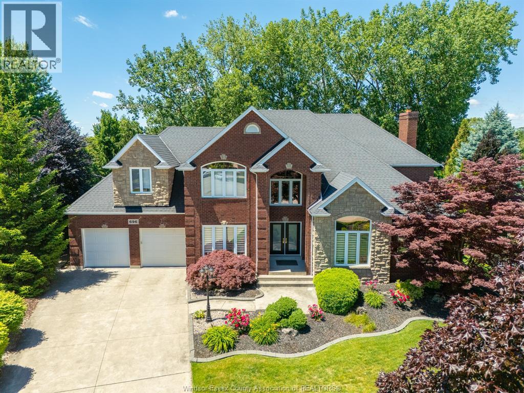 696 GEORGE KENNEDY WAY