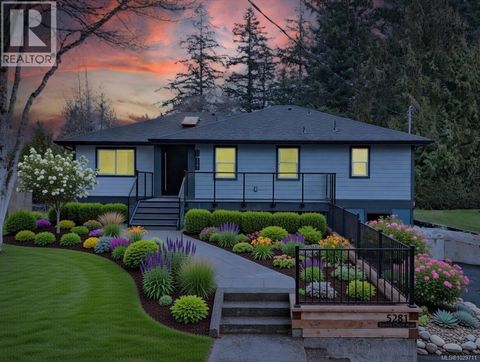 5281 Santa Clara Ave Saanich BC V8Y1W6
