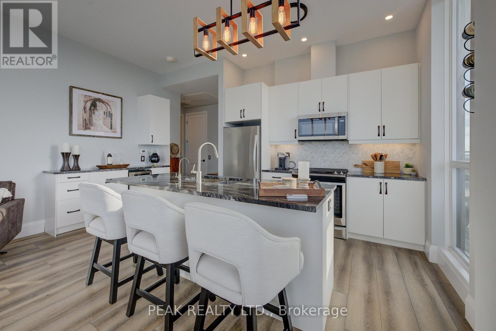 2908 - 60 CHARLES STREET W