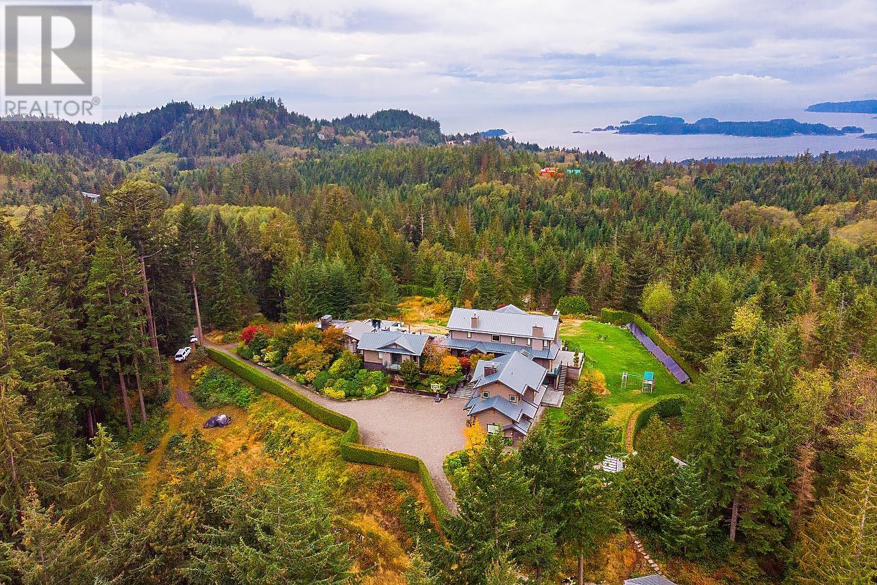 431 JOSEPHINE DRIVE