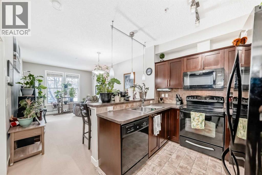 113, 201 Sunset Drive