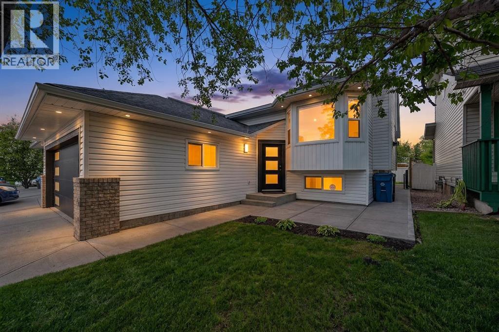 215 Del Ray Road NE