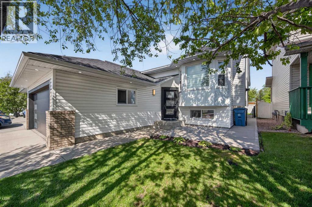 215 Del Ray Road NE