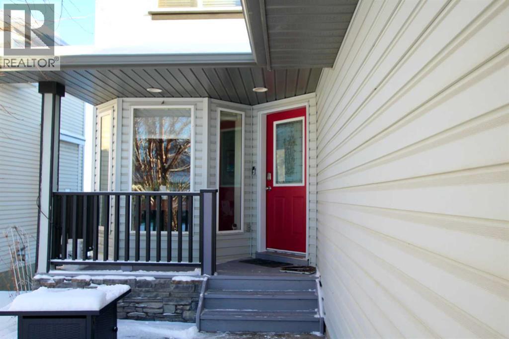 51 Westfall Crescent