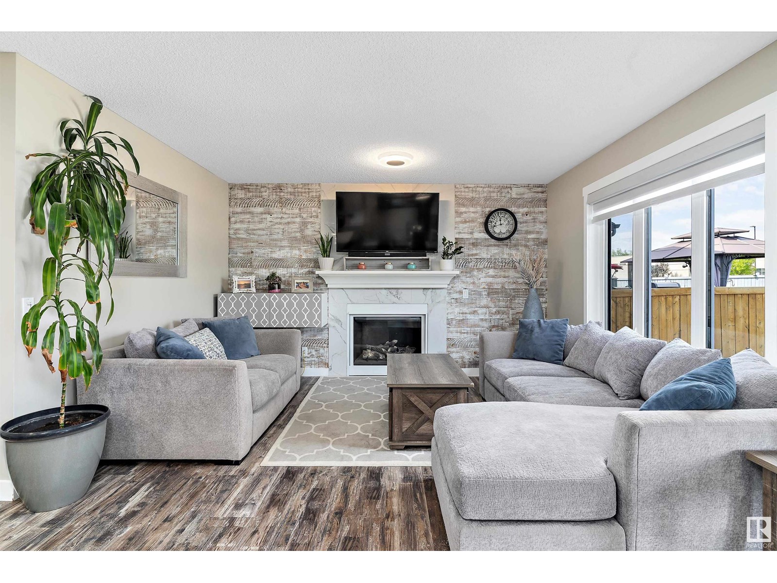 16532 140 ST NW