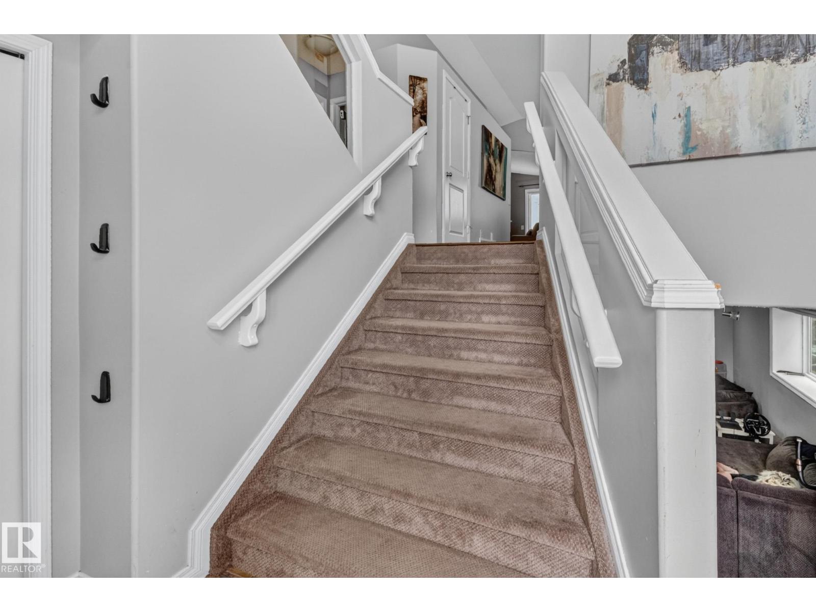 5204 159 AV NW