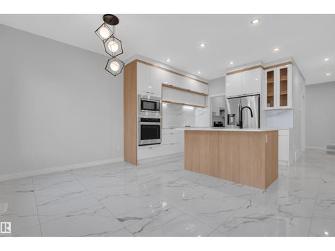 3516 41 AV Beaumont AB T4X3H3