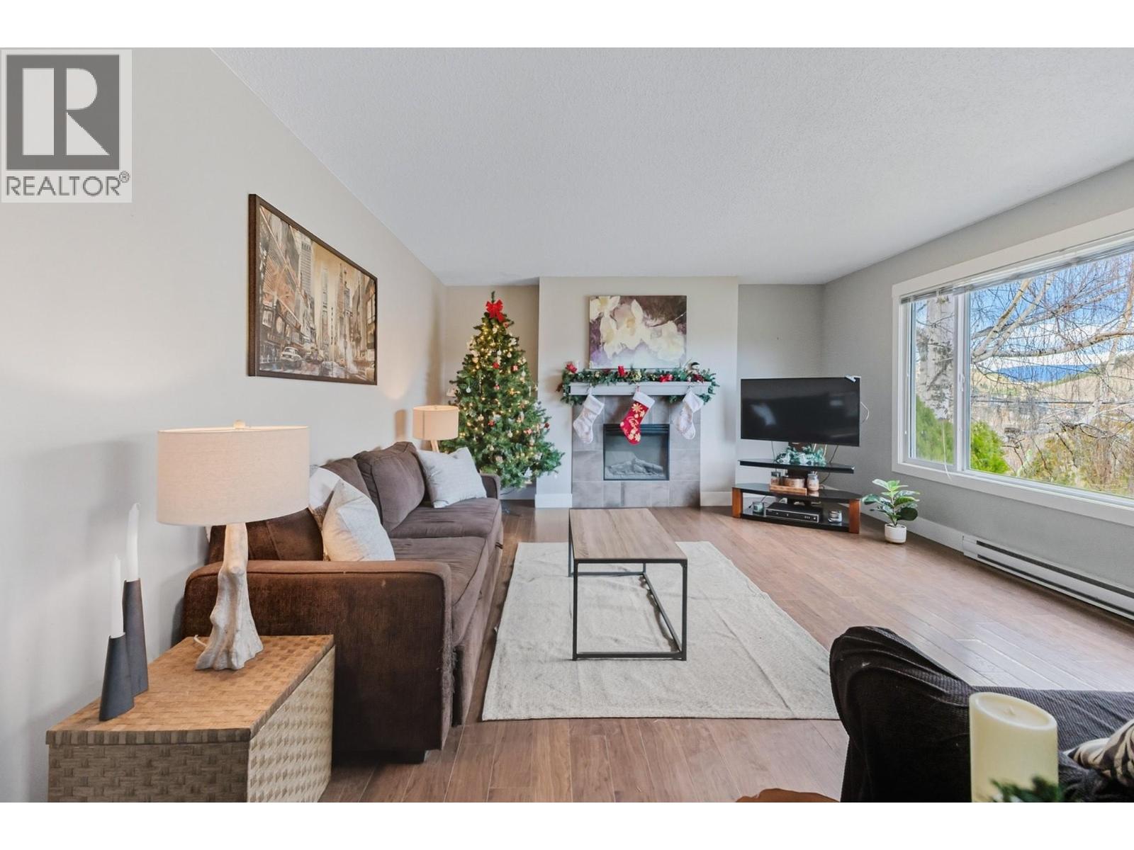 2126 Verde Vista Road