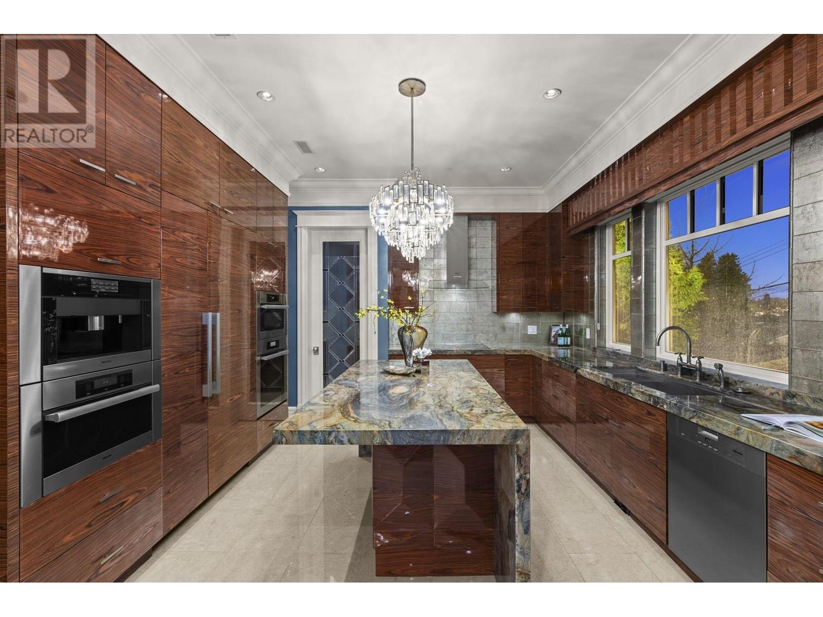 4311 PINE CRESCENT