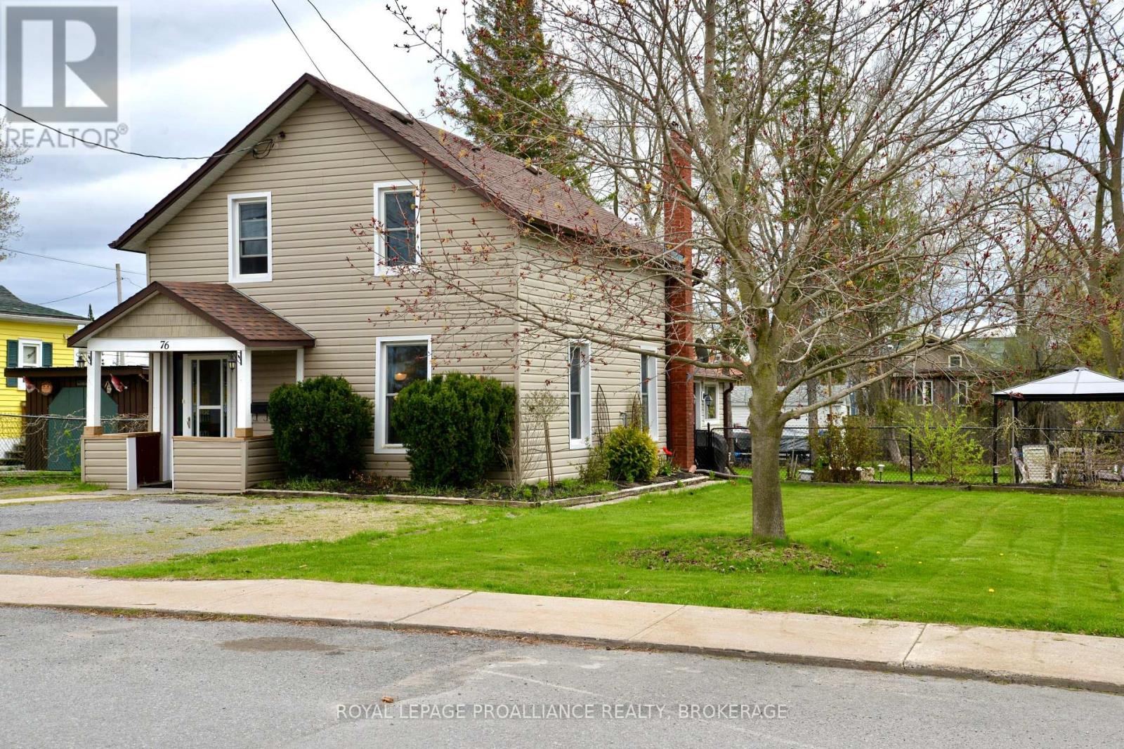 76 GRAHAM STREET W