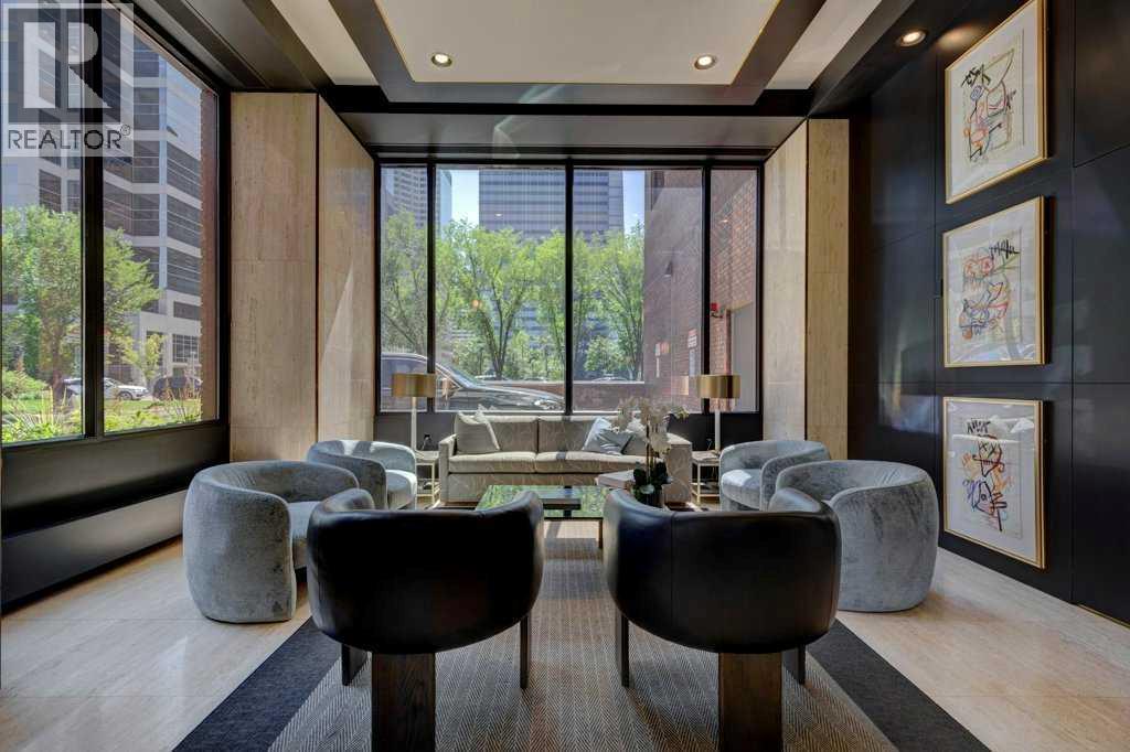 1102D, 500 Eau Claire Avenue SW