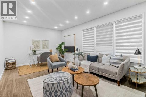 2036 39 Street SE Calgary AB T2B1A5