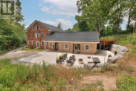 38 SHIRK PLACE Kitchener ON N2K1R4