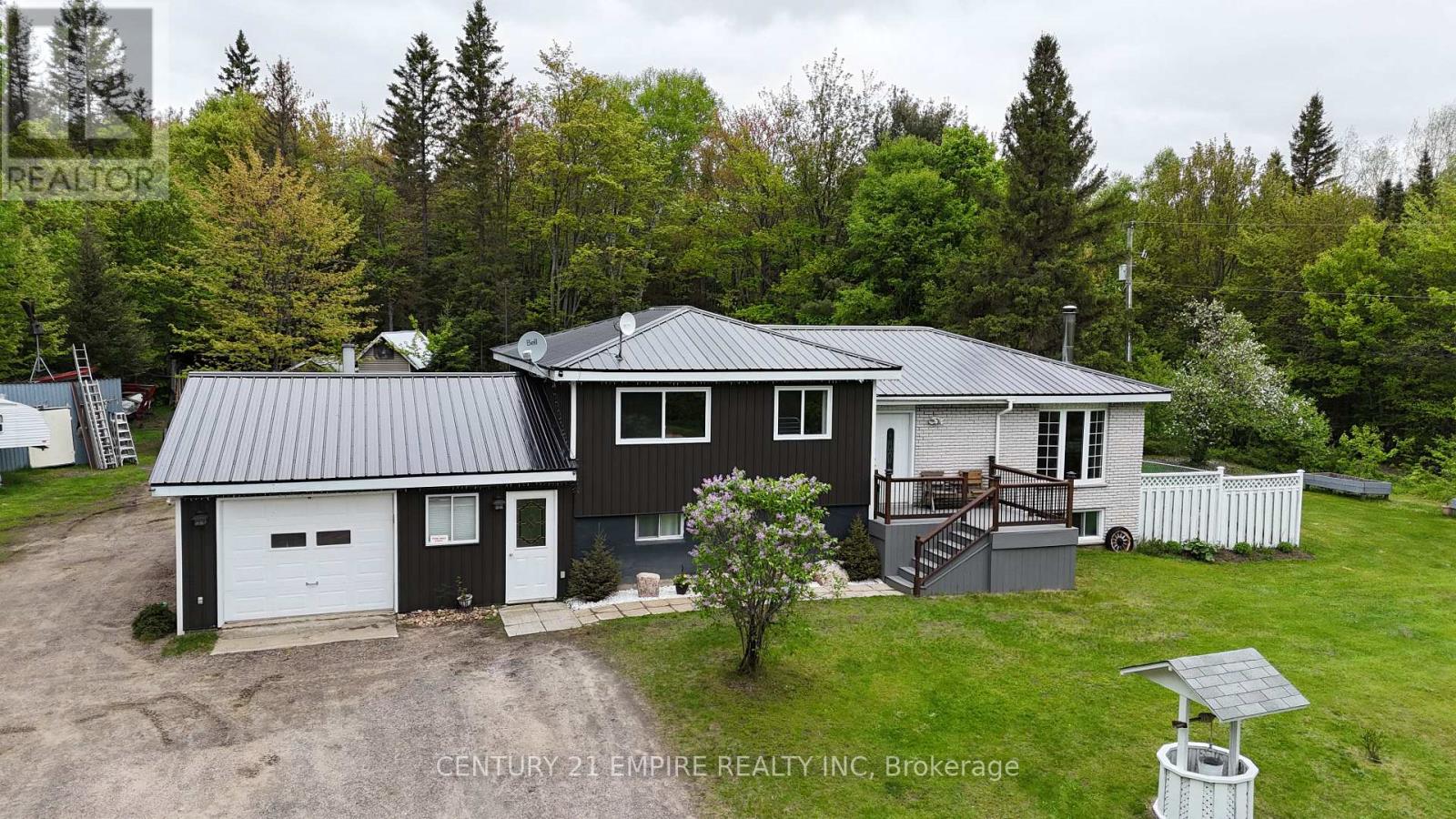 414 HILL VALLEY ROAD
